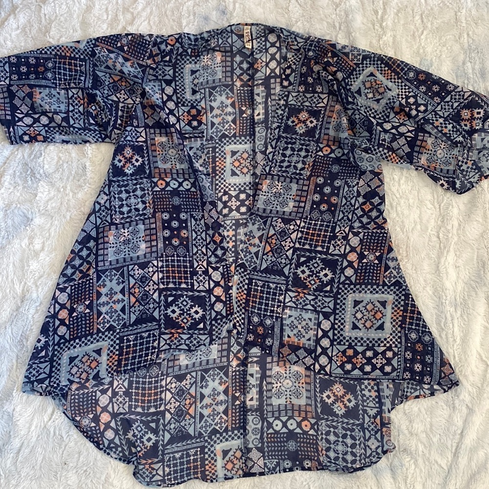 One size kimono/cardigan